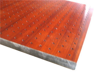 PVC de corrección sano y los paneles de techo suspendido de madera compuestos del interior del grano