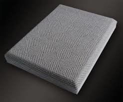 Borde cuadrado acústico cubierto suave decorativo de los paneles de pared de la fibra de vidrio de la tela