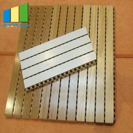 Eco - los paneles de pared acanalados de madera amistosos de la reducción del nivel de ruidos para decorativo casero