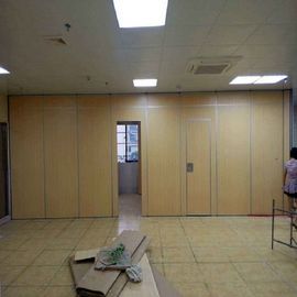 Puertas movibles de la división de la sala de clase que resbalan las paredes de división plegables para la oficina
