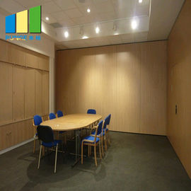 La puerta movible de aluminio divide las paredes de división acústicas para la sala de conferencias
