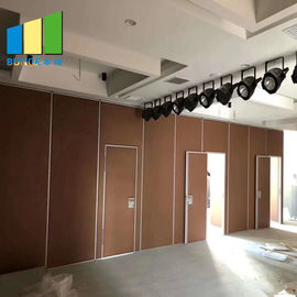 La puerta movible de aluminio divide las paredes de división acústicas para la sala de conferencias